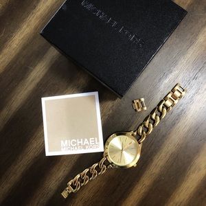 Michael Kors Slim Runway Gold-Tone Ladies watch